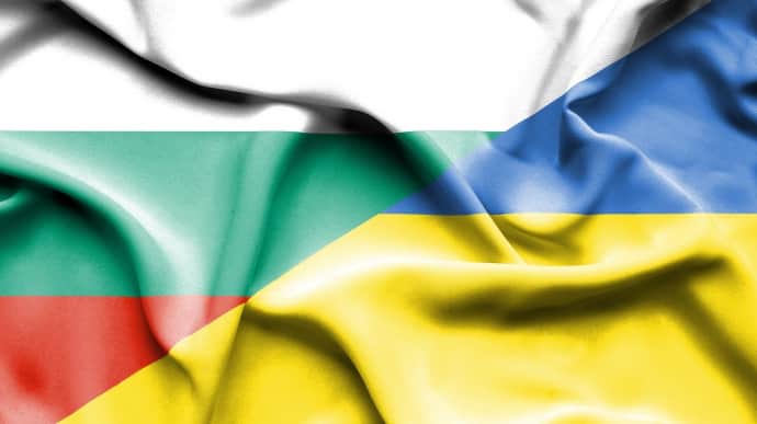 Літні семінари у закладах вищої освіти Болгарії